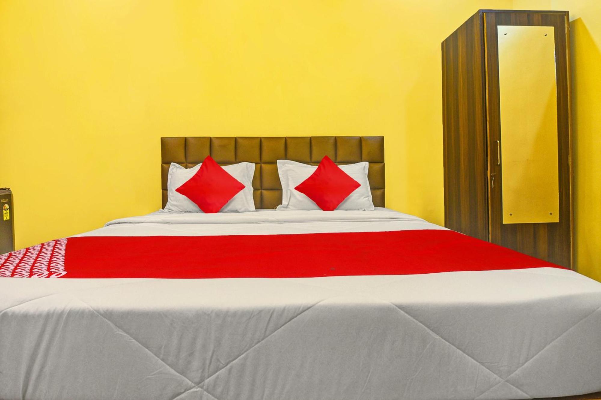 Peppy Guest House Calangute Buitenkant foto
